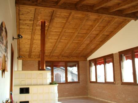 Falegnameria rosignoli ferrara jolanda di savoia falegnameria ... Tetto in legno interno