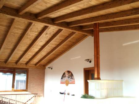 Falegnameria rosignoli ferrara jolanda di savoia falegnameria ... Tetto in legno interno